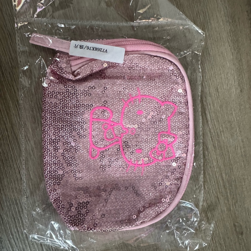 Hello kitty make up bag